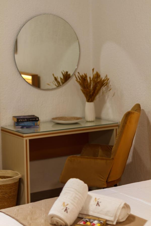 Mk Lux Suites - Steps To Beach Агиос-Николаос Экстерьер фото